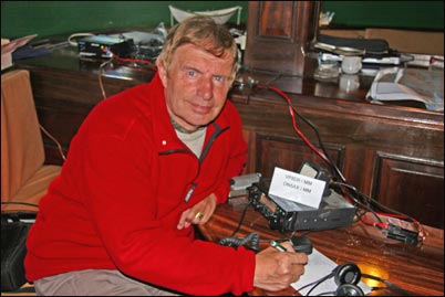 QRV met verkleumde handen vanuit Antarctica VP8DII/MM (Maritime Mobile)