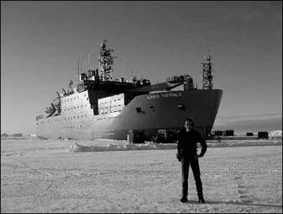 Marc De Keyser poseert voor de Aurora Australis